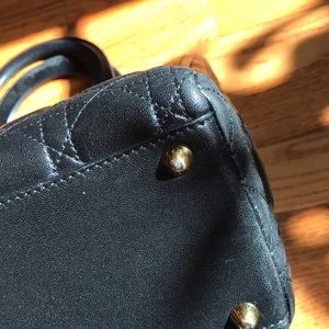 Extra pictures for Dior bag